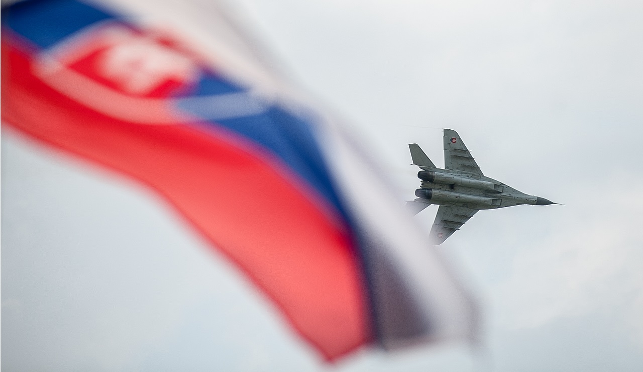 Je plánované odovzdanie MiG-29 Slovenskom zároveň aj psychologickou vojenskou operáciou?
