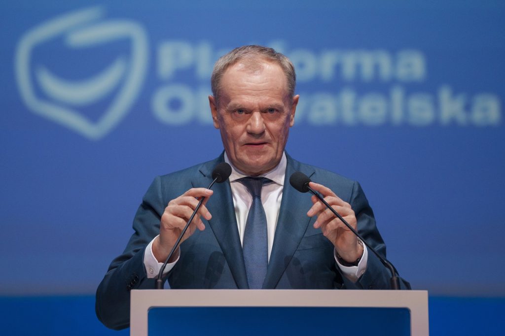 Donald Tusk na kongrese Európskej ľudovej strany v Bukurešti