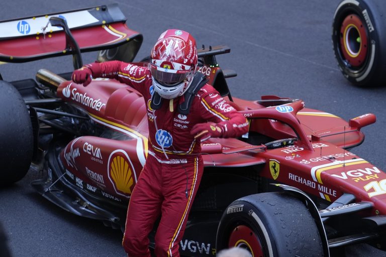 Leclerc vyhral po takmer dvoch rokoch, prvýkrát doma v Monaku