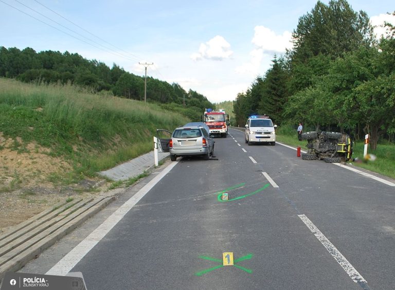 polícia nehoda auto štvorkolka