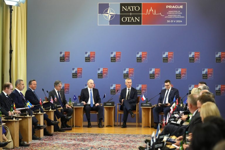 V Prahe pokračuje neformálne stretnutie šéfov diplomacií krajín NATO