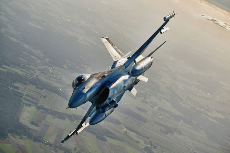 F-16 jet