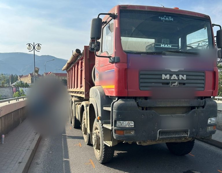 Cyklista neprežil zrážku s nákladným vozidlom v Martine