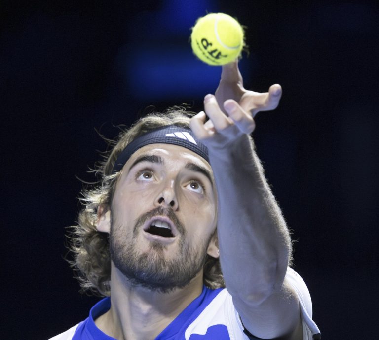 Tsitsipas