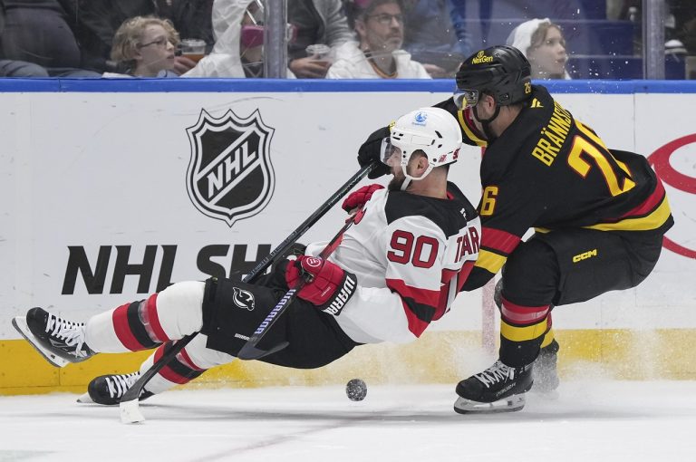 Vancouver Canucks - New Jersey Devils