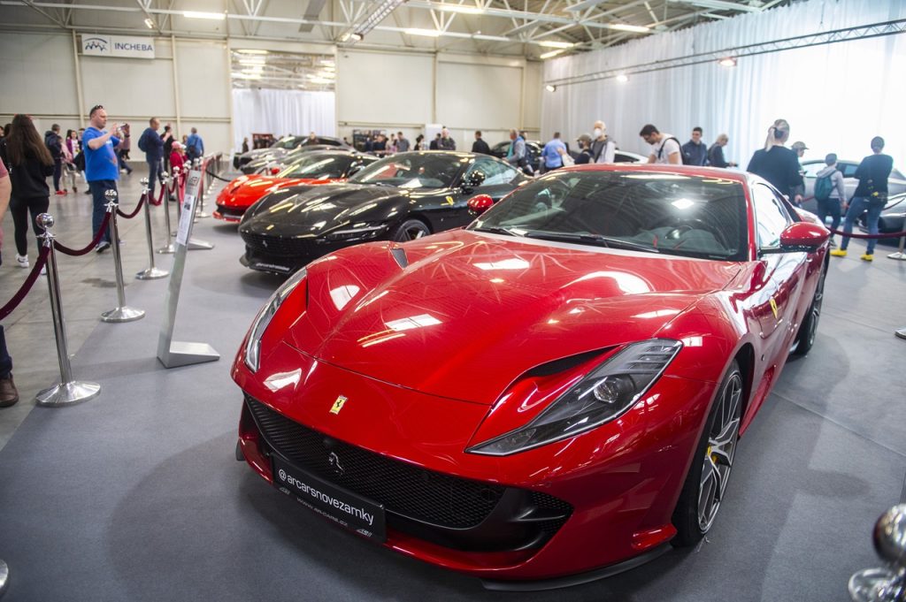 Výstava Autosalón v Incheba Expo Aréna v Bratislave Ferrari 812