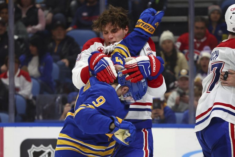 Canadiens Sabres Hockey Juraj Slafkovský