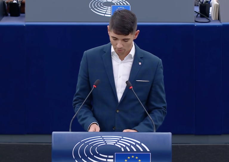 Na snímke europoslanec Erik Kaliňák(SMER-SSD, v EP nezaradený)