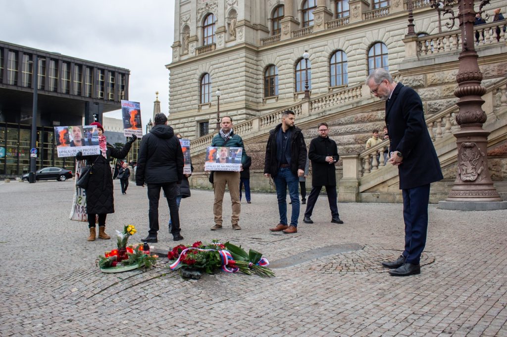 Českí politici si v Prahe pripomenuli 56. výročie upálenia Jana Palacha