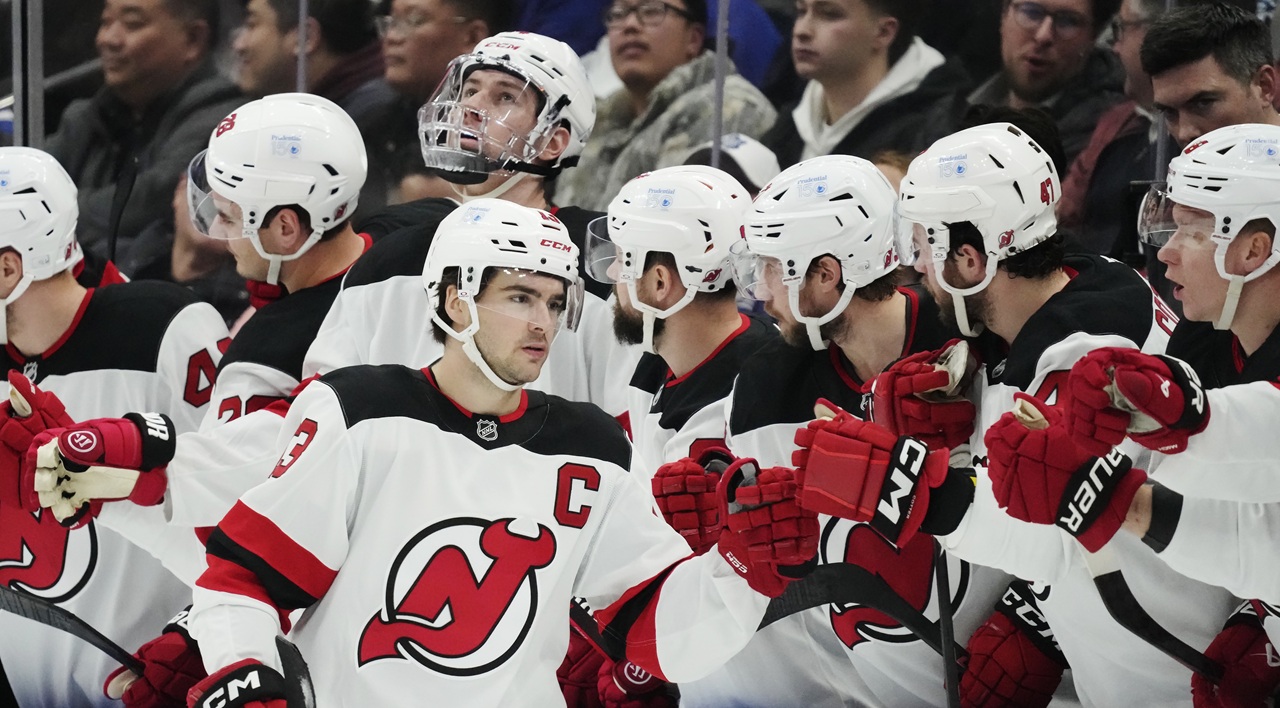 Nico Hischier New Jersey Devils